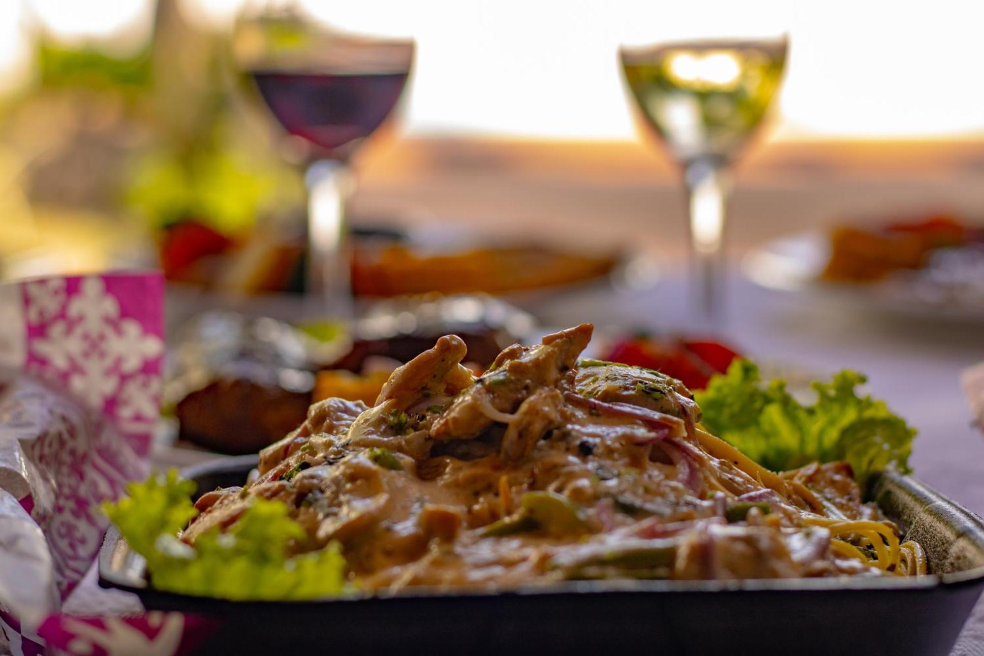 Volcano Hostal Y Restaurante 산살바도르 외부 사진